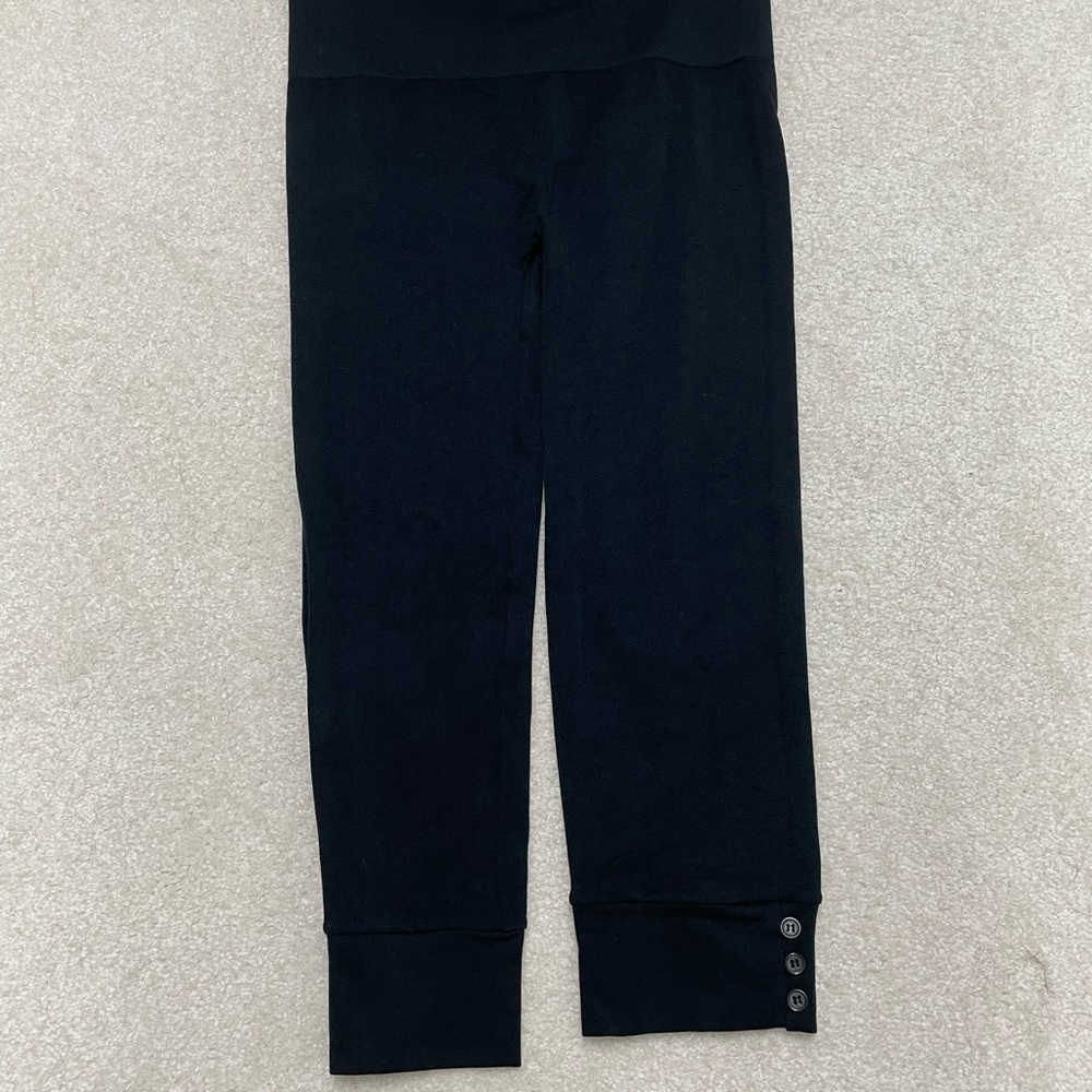 Women’s capri leggings black wide waist band 4 pair available